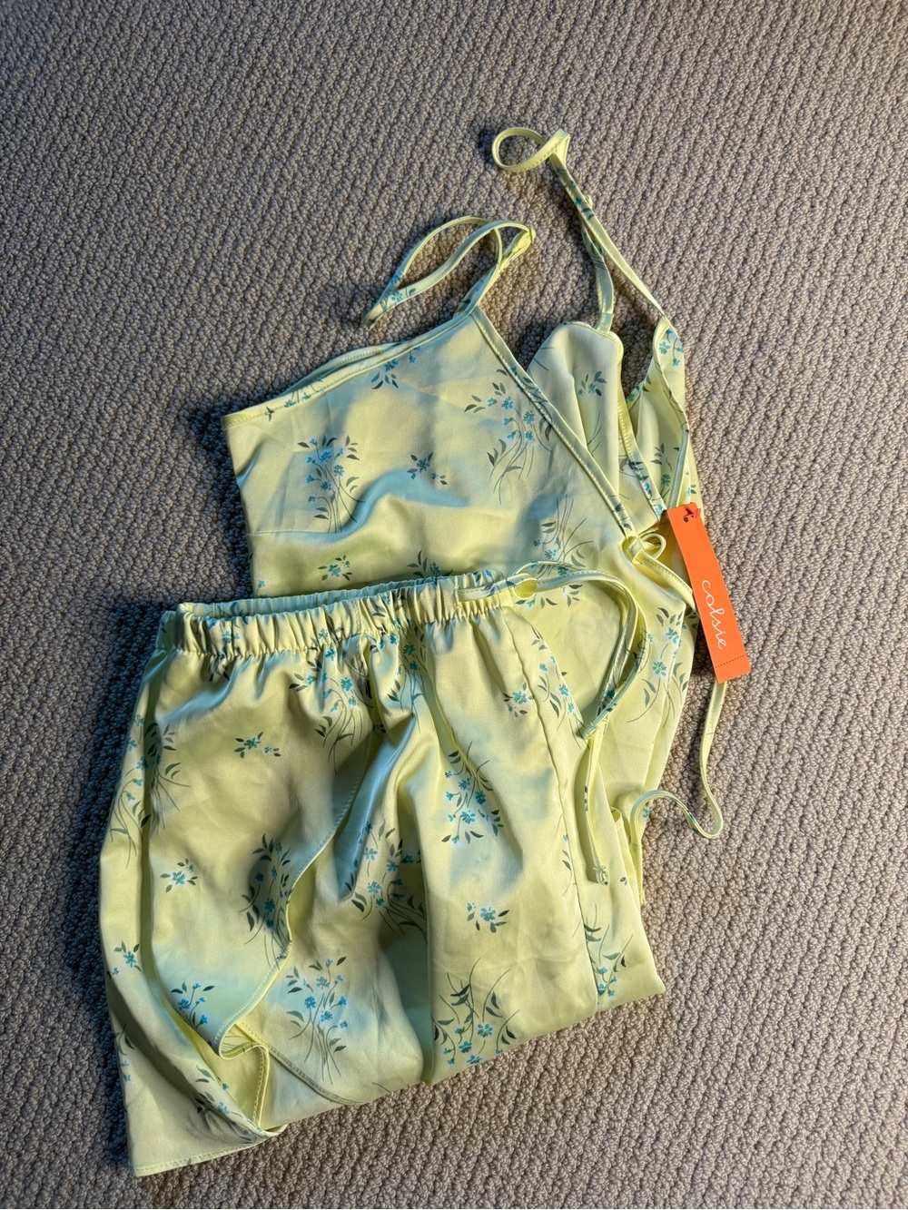 Colsie Pale Yellow Floral Satin Cami & Shorts Set